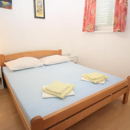 Apartment Krznaric Baska (Krk)