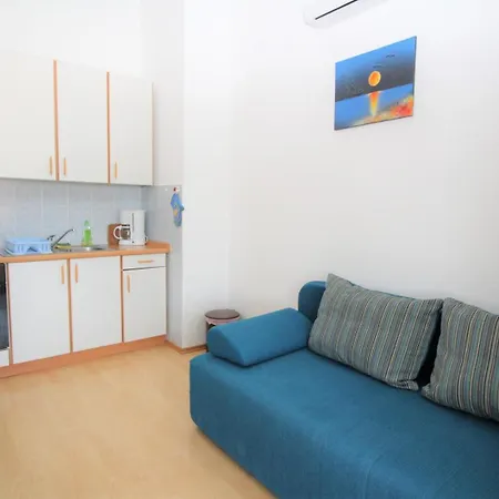 Krznaric * באסקה